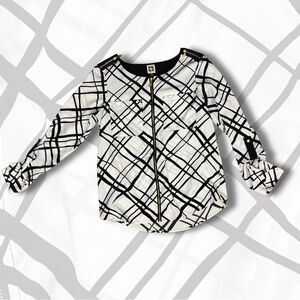 Anne Klein Black and White Geometric Top